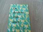 De druiven zijn zoet. (info- advies - etc over kinderboeken), Ophalen of Verzenden, Gelezen, An Rutgers van der Loeff