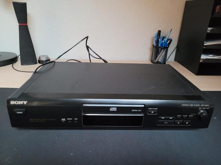Sony CD Speler cdp xe-210, Audio, Tv en Foto, Cd-spelers, Gebruikt, Sony, Ophalen of Verzenden