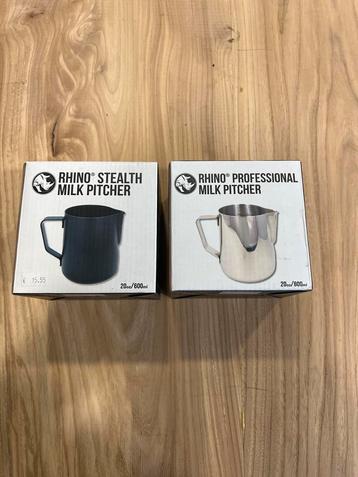 Melkpitchers 600ml - Zwart & Verchroomd beschikbaar voor biedingen