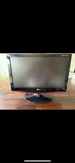 LG monitor Flatron M197WD-PZ eventueel met extra snoeren, Kantelbaar, Ophalen of Verzenden, Overige typen, 5 ms of meer