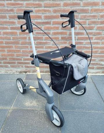 I.nw.st Rollator van Topro Troja 5G S + Tas, Dienblad en Bel beschikbaar voor biedingen