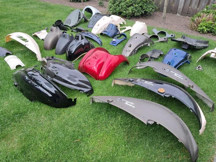 Grote Partij Scooter Kappen, Fietsen en Brommers, Brommeronderdelen | Scooters, Nieuw, Overige merken, Kap, Ophalen