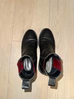 Zwarte enkellaarsjes van Tommy Hilfiger, Kleding | Dames, Schoenen, Ophalen of Verzenden, Gedragen, Zwart, Lage of Enkellaarzen