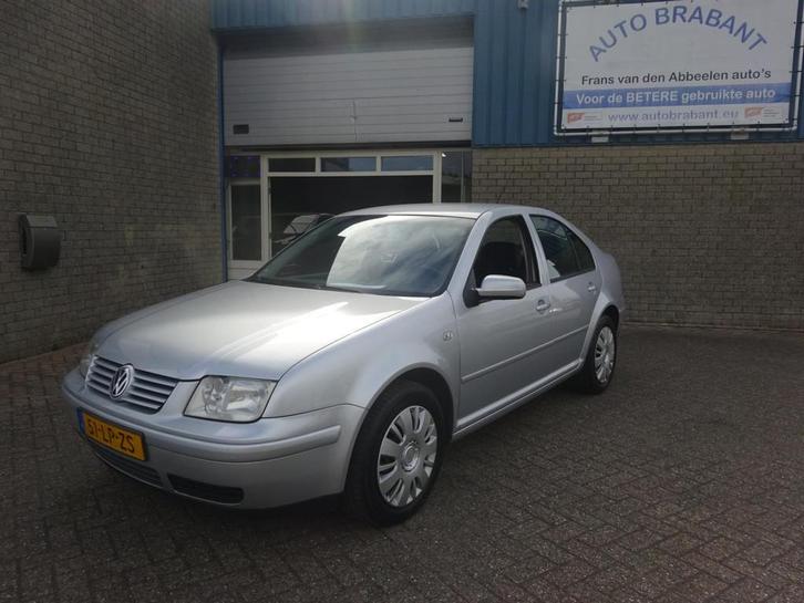 Volkswagen Bora 1.6-16V Comfortline, Auto's, Volkswagen, Bedrijf, Te koop, Bora, ABS, Airbags, Airconditioning, Alarm, Boordcomputer