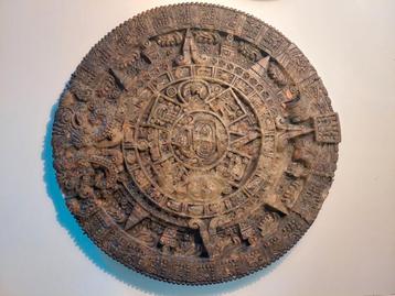 Azteekse kalender beschikbaar voor biedingen