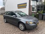 Volvo V50 2.4 Momentum, Auto's, Volvo, 700 kg, Traction-control, Origineel Nederlands, Zilver of Grijs