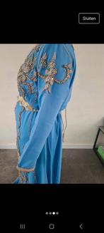 Een mooie  takchita  te koop., Ophalen of Verzenden, Zo goed als nieuw, Maat 38/40 (M), Blauw