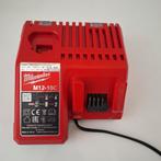 Milwaukee Accu Lader M12-18C, Doe-het-zelf en Verbouw, Ophalen of Verzenden
