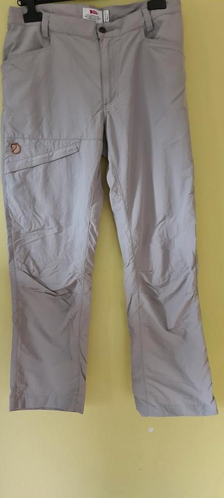 Fjallraven beige dames wandelbroek broek Daloa mt 40 / 42, Sport en Fitness, Bergsport en Wandelen, Gebruikt, Kleding, Ophalen of Verzenden