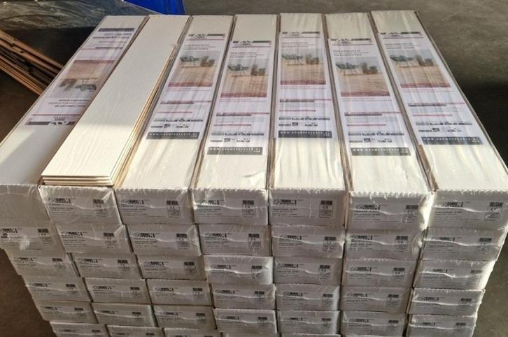 Douwes Dekker Galant Koriander Visgraat 4V Laminaat., Huis en Inrichting, Stoffering | Vloerbedekking, Nieuw, Laminaat, Wit, 75 m² of meer