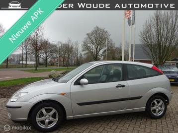 Ford Focus 1.6-16V Futura 3DRS, '04 |Clima|Leder|LM wielen! beschikbaar voor biedingen