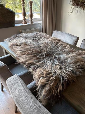 Groot Schapenvilt- 140x82 cm beschikbaar voor biedingen