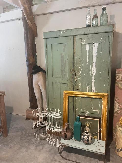 Oude groene houten kast - Mentha Brocante, Antiek en Kunst, Antiek | Meubels | Kasten, Ophalen