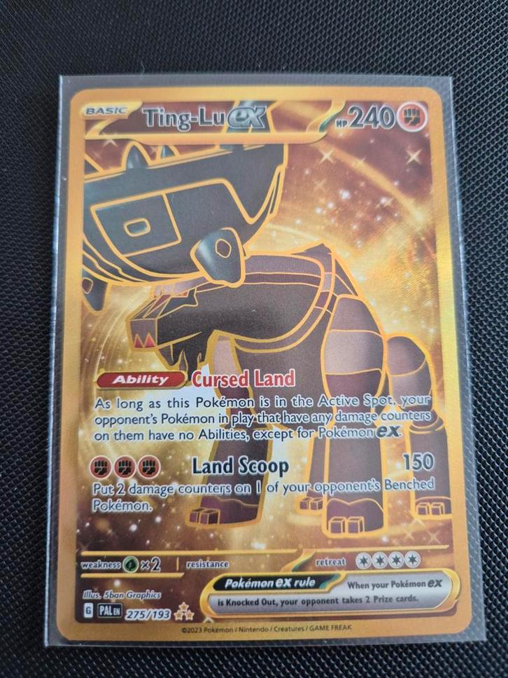 275 Ting Lu Paldea Evolved Pokemon TCG, Hobby en Vrije tijd, Verzamelkaartspellen | Pokémon, Zo goed als nieuw, Ophalen of Verzenden