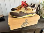 Nike Air Max 1 x Travis Scott CACT.US 44, Ophalen of Verzenden, Zo goed als nieuw, Bruin, Sneakers of Gympen