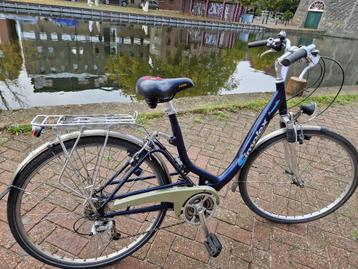 Verschillende bekende merken toerfietsen dames beschikbaar voor biedingen