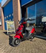 Piaggio zip - 2019 - SP- Candy rood - custom, Ophalen, Gebruikt, Maximaal 45 km/u, Zip