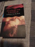 Elizabeth George - Lichaam van de dood, Boeken, Ophalen of Verzenden, Zo goed als nieuw, Elizabeth George