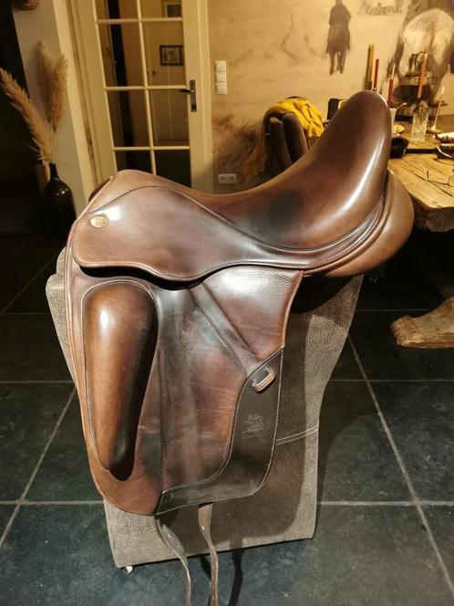 Fairfax Gareth dressuurzadel, Dieren en Toebehoren, Paarden en Pony's | Zadels, Zo goed als nieuw, Dressuur, Ophalen of Verzenden