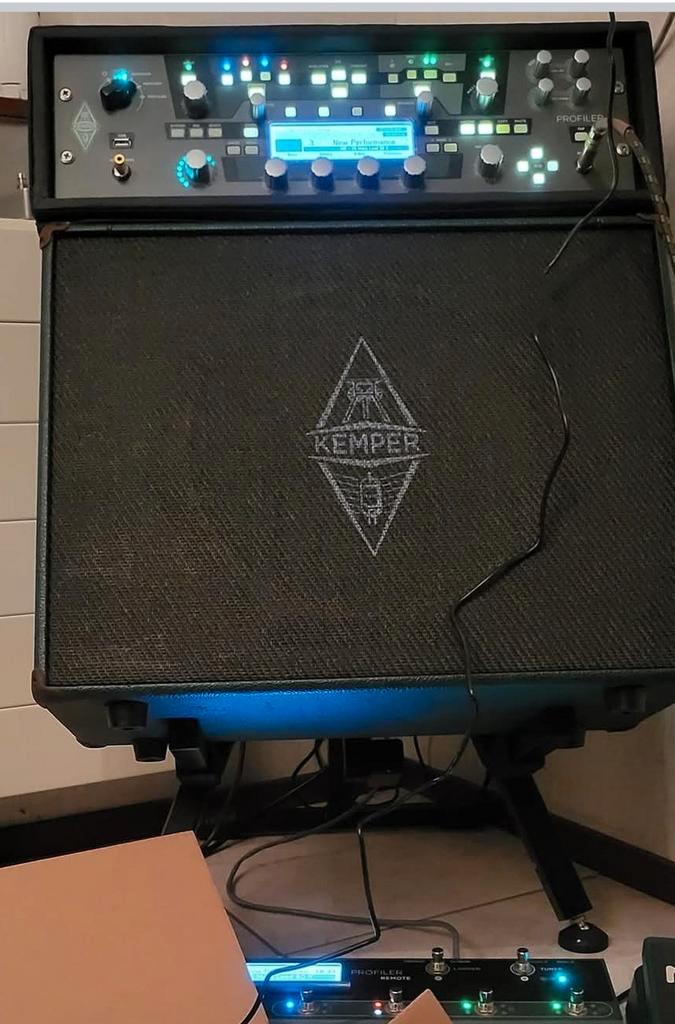 Kemper Profiler - PoweRack/Remote plus Kabinet, Muziek en Instrumenten, Versterkers | Bas en Gitaar, Zo goed als nieuw, 100 watt of meer