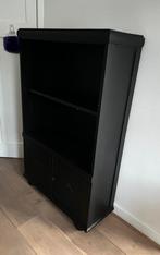 Brocante kast zwart boekenkast, Huis en Inrichting, Kasten | Boekenkasten, Ophalen, Gebruikt, 50 tot 100 cm, 150 tot 200 cm