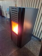 Pelletkachel op vloerverwarming, Huis en Inrichting, Kachels, Ophalen, Gebruikt, Overige brandstoffen, Pelletkachel