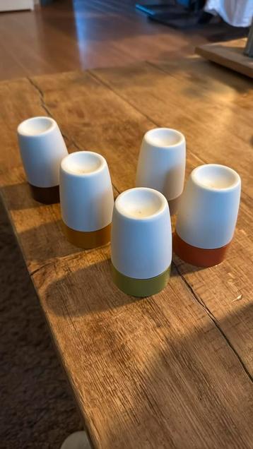 Tupperware ‘70’s eierdopjes 5x beschikbaar voor biedingen