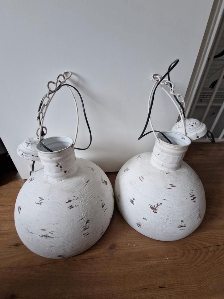 2 Witte Industriële Lampen, Huis en Inrichting, Lampen | Hanglampen, Zo goed als nieuw, Minder dan 50 cm, Metaal, Ophalen