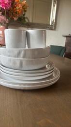 Wit servies AH royal van Kempen&Begeer, Huis en Inrichting, Keuken | Servies, Ophalen of Verzenden, Zo goed als nieuw, Bord(en)