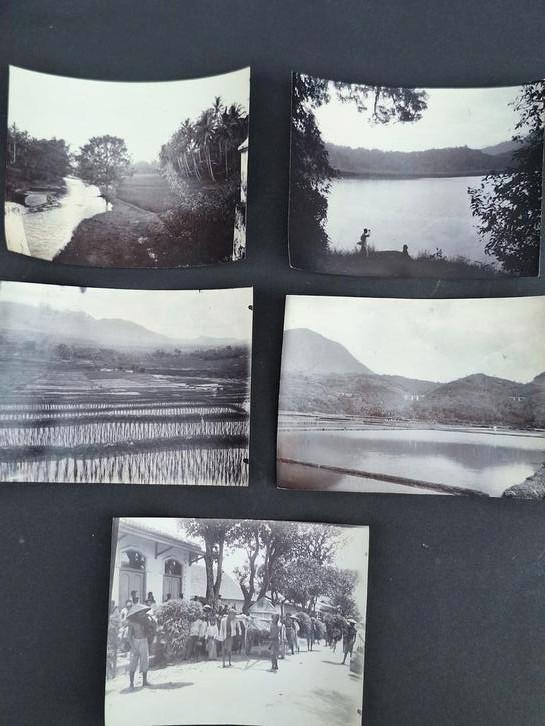Lebes Indonesië  foto.s oude 1910-1920 met map, Verzamelen, Foto's en Prenten, Zo goed als nieuw, Voor 1940, Ophalen of Verzenden