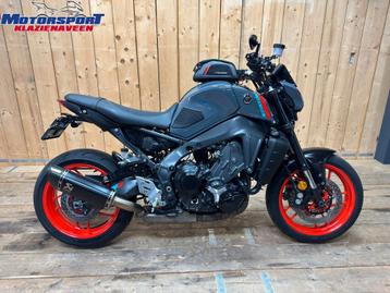 YAMAHA MT 09 ABS NIEUWSTAAT 2021 MT-09 BOMVOL ACCESSOIRES  beschikbaar voor biedingen