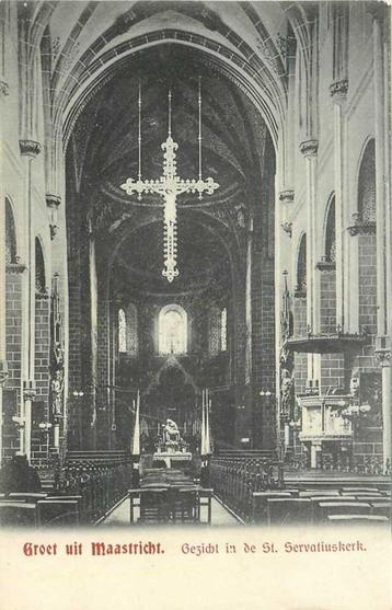 (300-156-013) Maastricht Gezicht in de St. Servatiuskerk beschikbaar voor biedingen