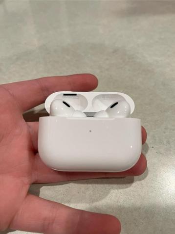 Apple AirPods Pro (2nd generation) beschikbaar voor biedingen