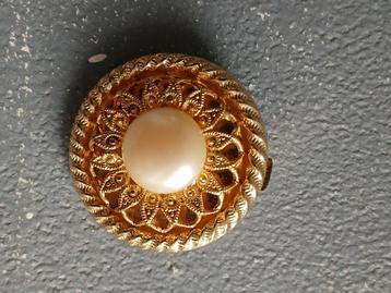 vintage broche/shawl clip beschikbaar voor biedingen