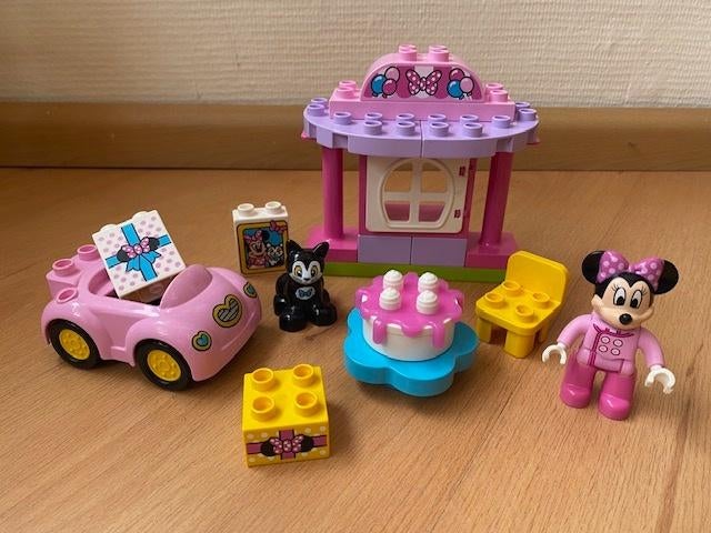Duplo, Disney Minnie's verjaardagsfeest roze auto, set 10873, Ophalen of Verzenden, Gebruikt, Complete set, Duplo