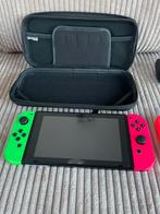 Nintendo Switch + Accessories + Bag + Games, Spelcomputers en Games, Games | Nintendo Switch, 3 spelers of meer, Ophalen, Zo goed als nieuw