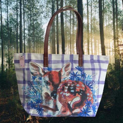 SALE, Lifestyle by Ginger, schoudertas DEER, €40 nu €19,95, Sieraden, Tassen en Uiterlijk, Tassen | Schoudertassen, Nieuw, Overige merken