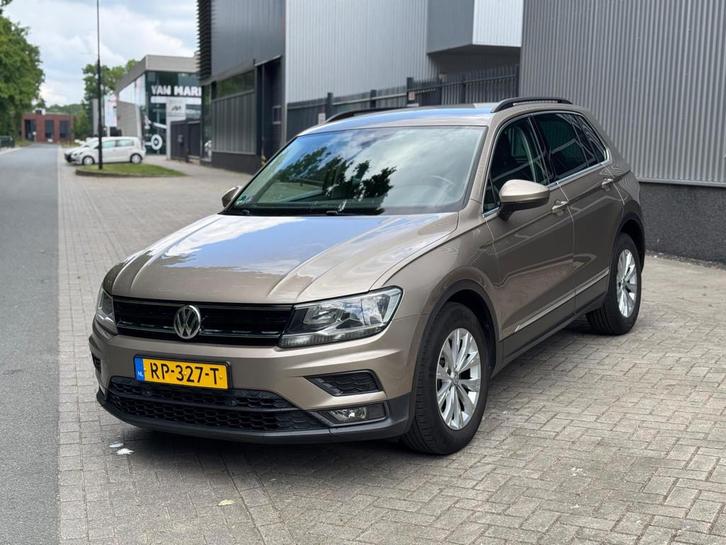 Volkswagen Tiguan 1.4 TSI Comfortline, Auto's, Volkswagen, Te koop, Tiguan, ABS, Adaptive Cruise Control, Airbags, Airconditioning