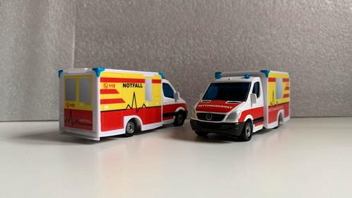 Siku 1536 Mercedes-Benz Sprinter Rettungswagen / ambulance, Hobby en Vrije tijd, Modelauto's | 1:87, Nieuw, Bus of Vrachtwagen