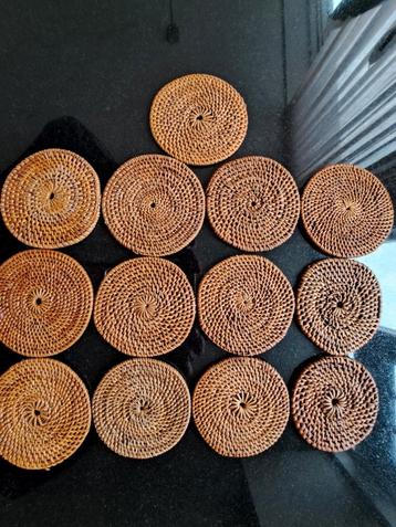 Onderzetters van Birmariet (13 stuks) beschikbaar voor biedingen