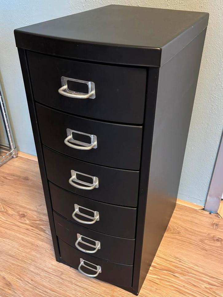 Zwarte Metalen Ladenkast (documenten-archief kast), Huis en Inrichting, Kasten | Roldeurkasten en Archiefkasten, Gebruikt, 100 tot 150 cm