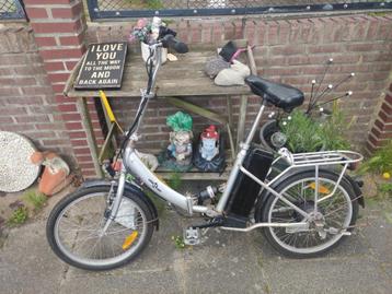 Elektrische inklapbare fiets – zonder accu, lader en sleutel beschikbaar voor biedingen