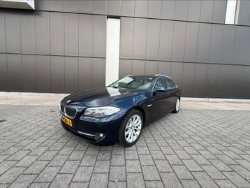 BMW 5-Serie 520I 135KW Touring Aut8 2011 Blauw beschikbaar voor biedingen