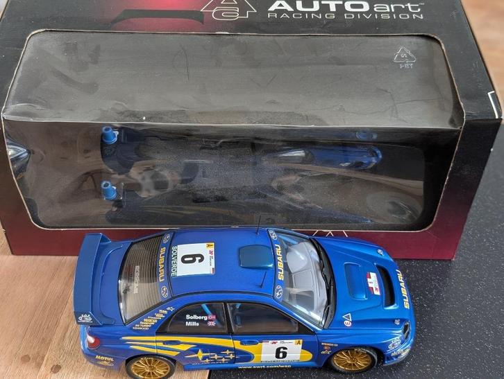 Model Auto Subaru nr 5, Hobby en Vrije tijd, Modelauto's | 1:18, Zo goed als nieuw, Auto, Autoart, Ophalen