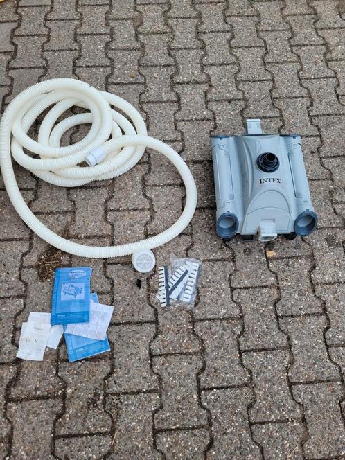 Intex zwembad stofzuiger., Tuin en Terras, Zwembad-toebehoren, Zo goed als nieuw, Ophalen of Verzenden
