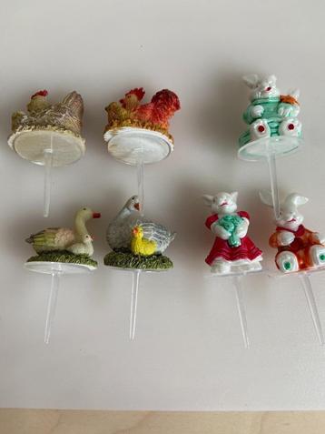 Kleine eendjes,kippen,kuiken.konijn.haasjes beeldjes beschikbaar voor biedingen
