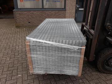 Gaasmatten, gaasschermen, betongaas, gaaspanelen, staalmat beschikbaar voor biedingen