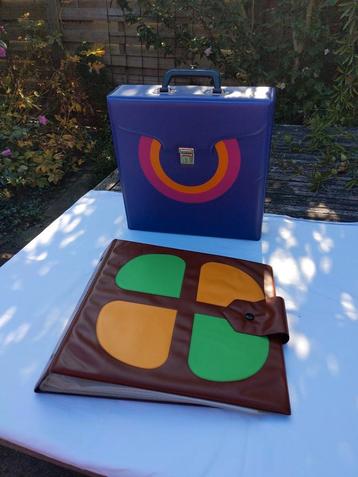 Vintage platenkoffer en opbergmap voor LP's beschikbaar voor biedingen