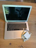 Macbook Air 2017 13 inch 128 GB met lader, Computers en Software, Apple Macbooks, Gebruikt, 13 inch, Minder dan 2 Ghz, Ophalen of Verzenden