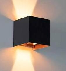 Nieuw in doos: Wandlamp Edwin WL Black LED 105061 beschikbaar voor biedingen